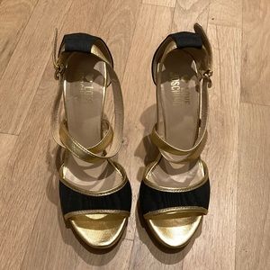 Love Moschino gold and black stilettos.